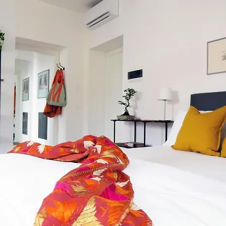 Crochat Apartman Como