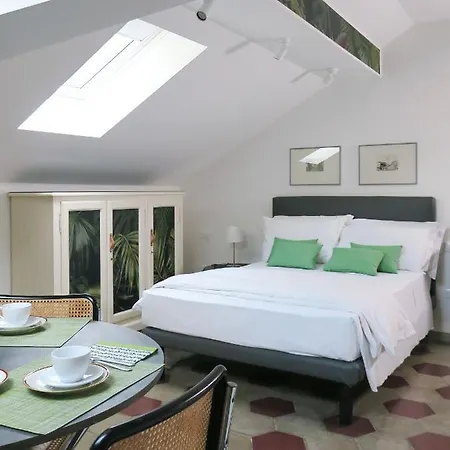 Crochat Апартаменты