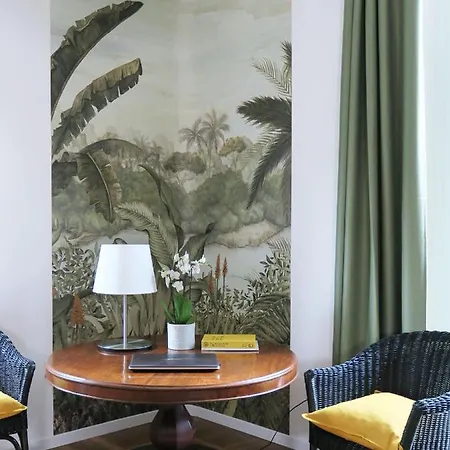 Crochat Apartment *